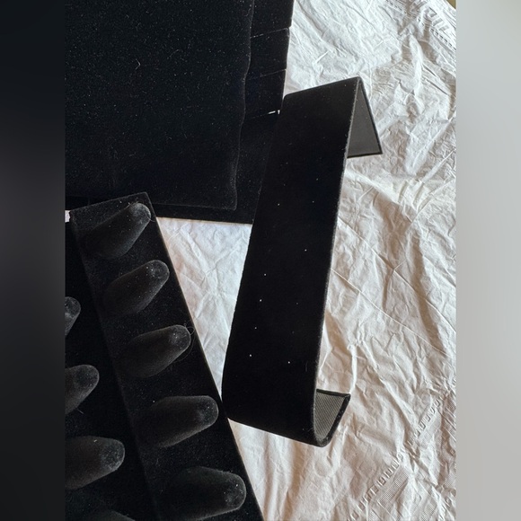 Black Velvet Jewelry Display Set - Picture 6 of 7
